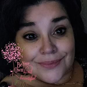 Meet your Posher, Lea